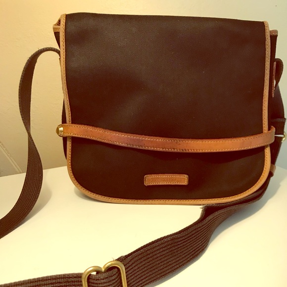 tory burch makeup bag